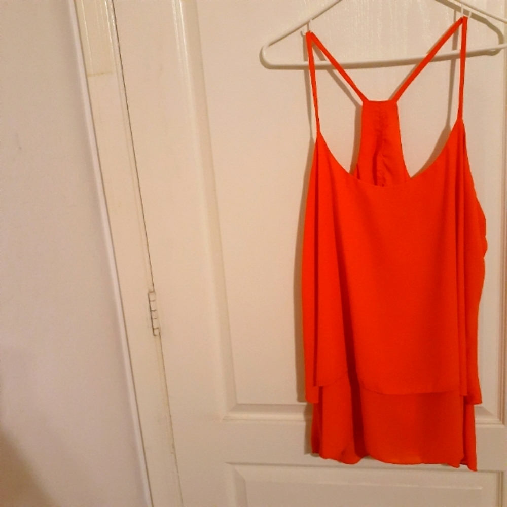 Orange top